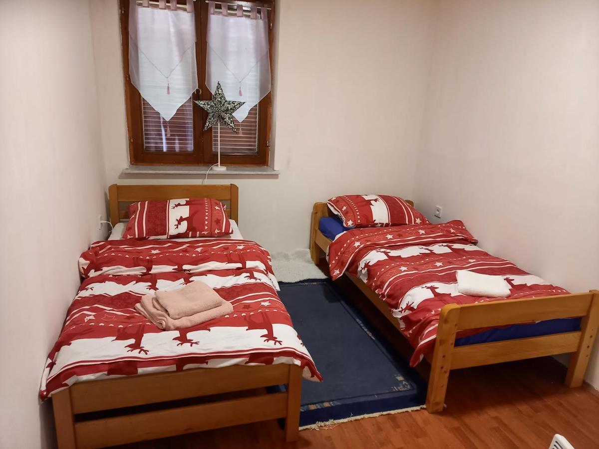 Kuca Za Odmor Luka Apartamento Luka  Exterior foto